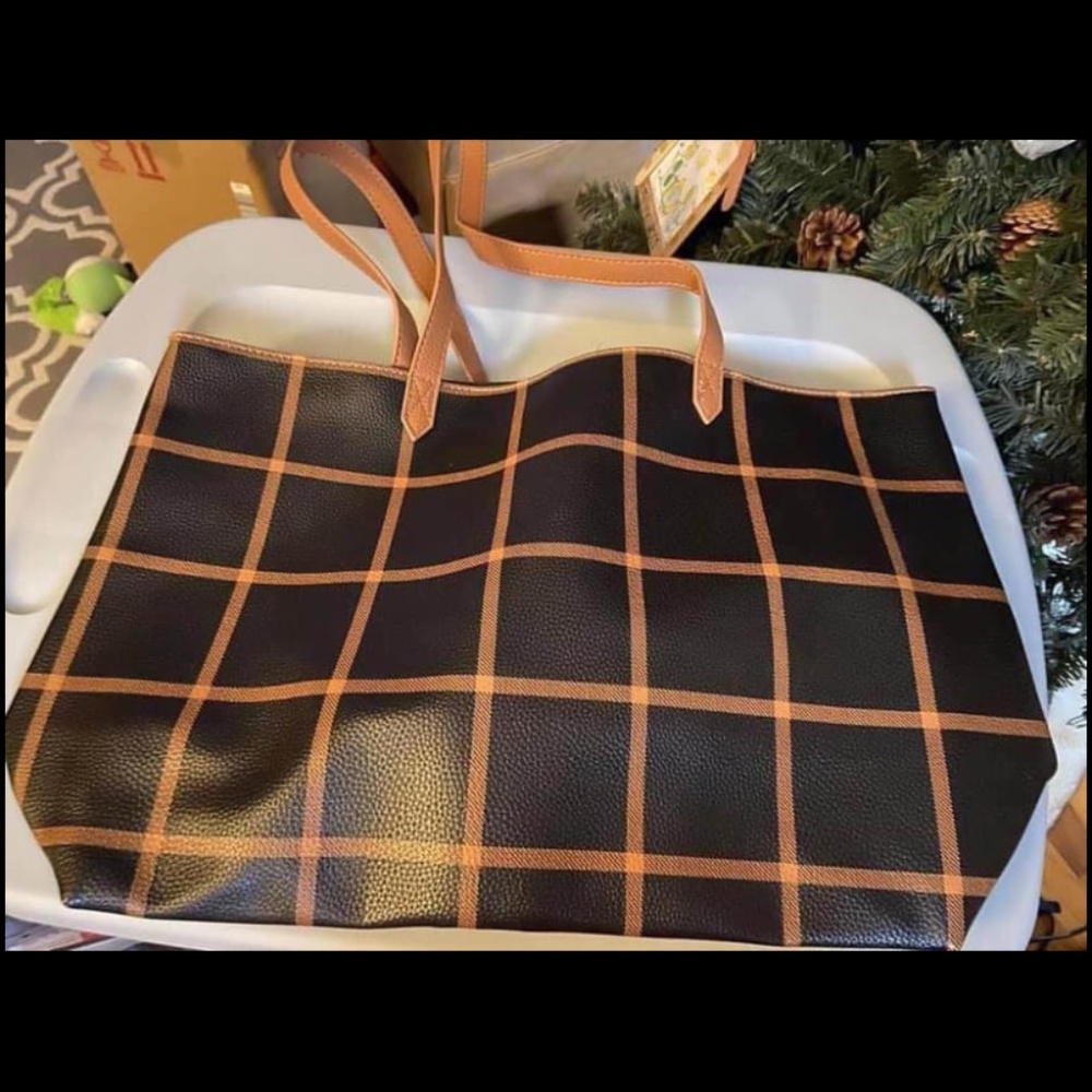 31 Modern Tote